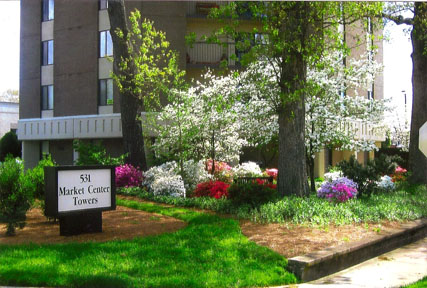 An outside view of Market Center Towers